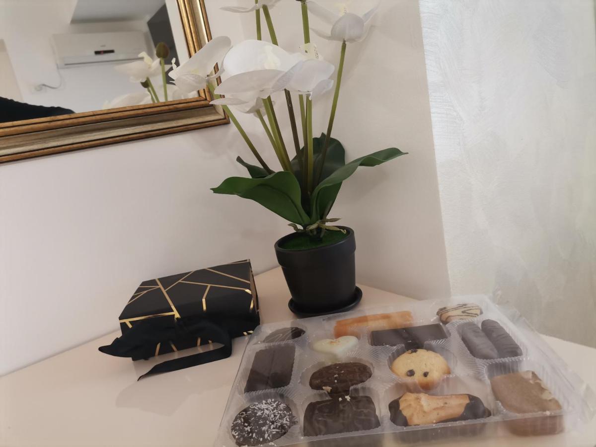 Unirii Apartament 2 Διαμέρισμα Βουκουρέστι Εξωτερικό φωτογραφία